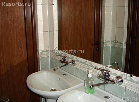 Hlebna Hotel 9